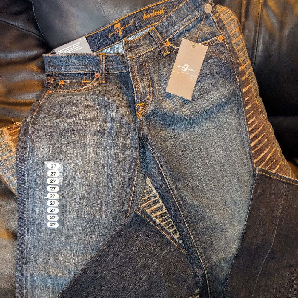 7 For All Mankind